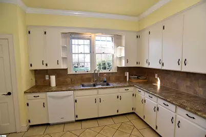 308 W Poinsett Street, Greer, SC 29650 - Photo 11