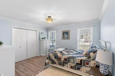 218 Crestwood Drive, Greenville, SC 29609 - Photo 11