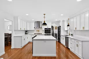 113 Holly Rd, Taylors, SC 29687 - Photo 15