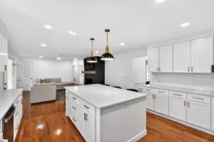 113 Holly Rd, Taylors, SC 29687 - Photo 17