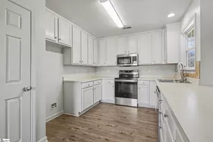 1 Long Pond Ct, Greer, SC 29651 - Photo 9