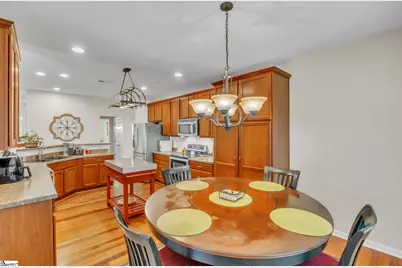 528 Kingsmoor Drive, Simpsonville, SC 29681 - Photo 11