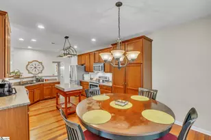 528 Kingsmoor Dr, Simpsonville, SC 29681 - Photo 11