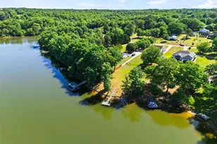 111 Michelle Dr, Chesnee, SC 29323 - Photo 3