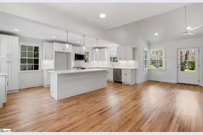 502 Dellwood Drive, Greenville, SC 29609 - Photo 9