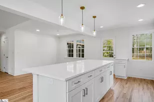 502 Dellwood Dr, Greenville, SC 29609 - Photo 15