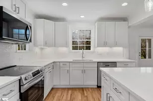 502 Dellwood Dr, Greenville, SC 29609 - Photo 13