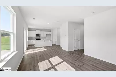 120 Depot Circle, Greenwood, SC 29646 - Photo 17