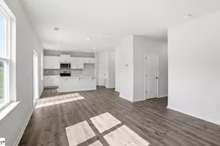 120 Depot Cir, Greenwood, SC 29646 - Photo 17