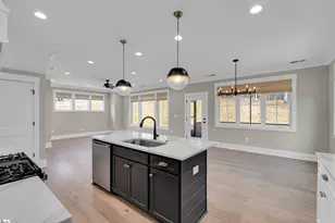 19 Arrowhead Rd, Greenville, SC 29609 - Photo 17