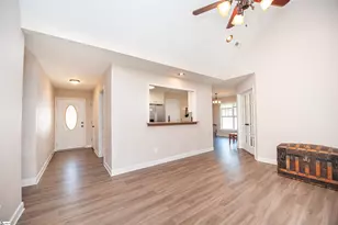 216 Hillcrest Dr, Gaffney, SC 29340 - Photo 5