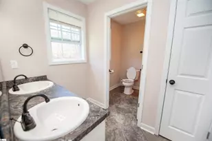 216 Hillcrest Dr, Gaffney, SC 29340 - Photo 33