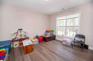 216 Hillcrest Dr, Gaffney, SC 29340 - Photo 13