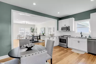 21 8th Street, Greenville, SC 29611 - Photo 15