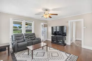 3 Littlejohn St, Inman, SC 29349 - Photo 9
