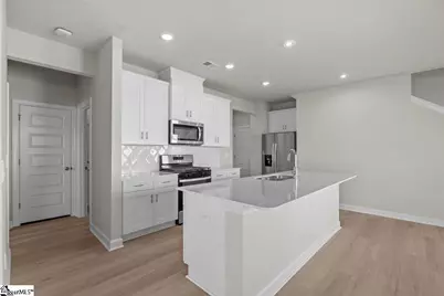 698 Cozy Bluff Road, Spartanburg, SC 29301 - Photo 9