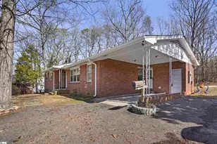 329 Earl Dr, Spartanburg, SC 29306 - Photo 3
