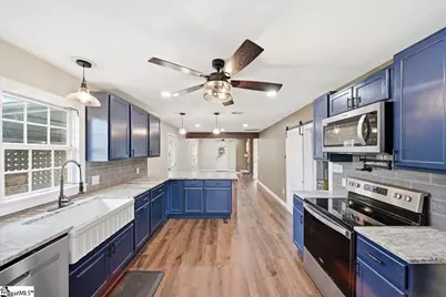 166 Berry Road, Boiling Springs, SC 29316 - Photo 9