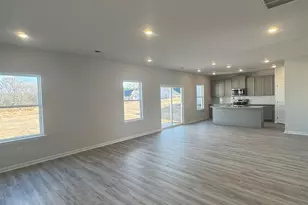 228 Pretoria Dr, Woodruff, SC 29388 - Photo 9