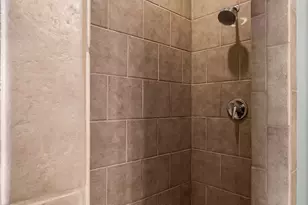 400 Mills Ave, Greenville, SC 29605 - Photo 13