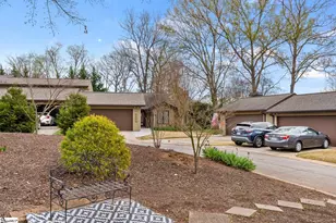 332 Skylark Cir, Greer, SC 29650 - Photo 3