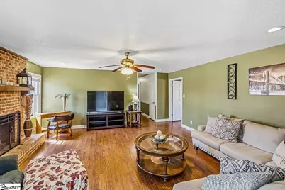 222 Briarcreek Drive, Spartanburg, SC 29301 - Photo 7