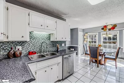 222 Briarcreek Drive, Spartanburg, SC 29301 - Photo 13