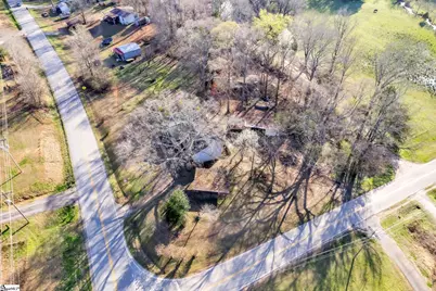 1409 Old Spartanburg Highway, Woodruff, SC 29388 - Photo 27