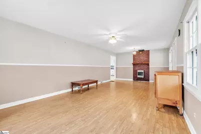 1409 Old Spartanburg Highway, Woodruff, SC 29388 - Photo 5