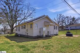 17 1st St, Inman, SC 29349 - Photo 25