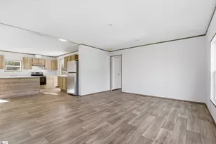 112 Kinston Dr, Easley, SC 29640 - Photo 5