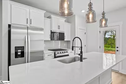 518 W Norvell Court, Spartanburg, SC 29307 - Photo 3