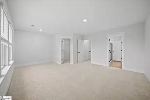 518 W Norvell Ct, Spartanburg, SC 29307 - Photo 13