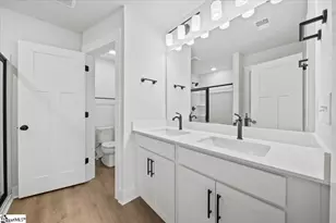 518 W Norvell Ct, Spartanburg, SC 29307 - Photo 15