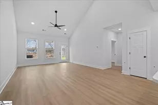 412 Crestcreek Dr, Anderson, SC 29621 - Photo 11