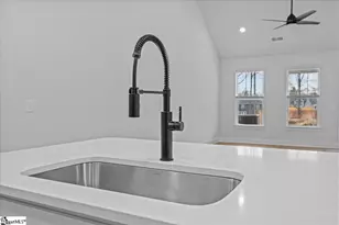 412 Crestcreek Dr, Anderson, SC 29621 - Photo 7