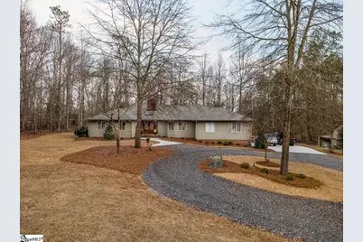 46 Lawrence Avenue, Fountain Inn, SC 29644 - Photo 3