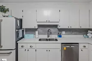 46 Lawrence Ave, Fountain Inn, SC 29644 - Photo 17