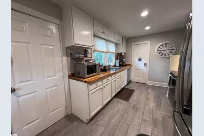 129 Bountyland Road, Seneca, SC 29678 - Photo 5