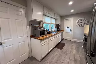 129 Bountyland Rd, Seneca, SC 29678 - Photo 5