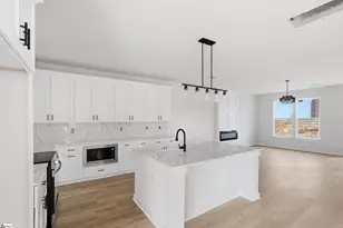 178 Buncombe St, Woodruff, SC 29388 - Photo 3