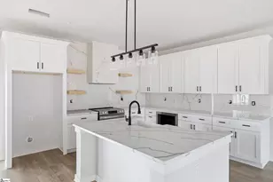 178 Buncombe St, Woodruff, SC 29388 - Photo 5