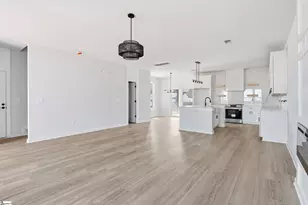 178 Buncombe St, Woodruff, SC 29388 - Photo 9