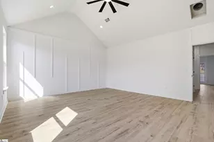 174 Buncombe St, Woodruff, SC 29388 - Photo 11