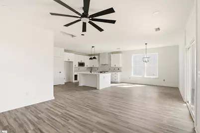 182 Buncombe Street, Woodruff, SC 29388 - Photo 3