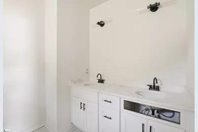 182 Buncombe Street, Woodruff, SC 29388 - Photo 15