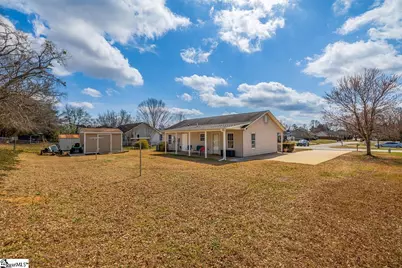 137 Belle Flower Court, Spartanburg, SC 29303 - Photo 25