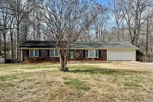 340 Ferndale Dr, Spartanburg, SC 29316 - Photo 1