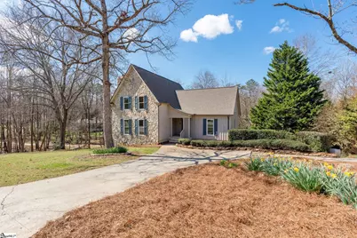 302 Golf View Lane, Greenville, SC 29609 - Photo 3