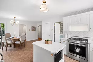 302 Golf View Ln, Greenville, SC 29609 - Photo 17